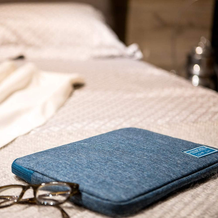 Stark Sleeve Schutzhülle für MacBook 13 Zoll (33 cm), Laptops 13 Zoll (33 cm), aus Neopren, stoss- u