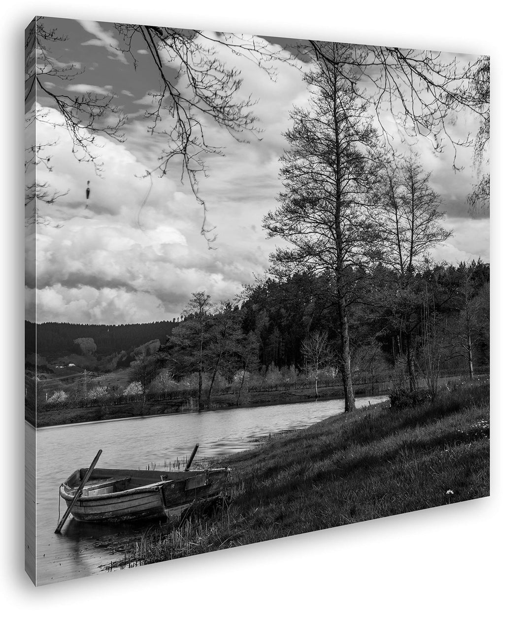 deyoli Boot am Ufer des Schwarzwaldes Format: 60x60 Effekt: Schwarz&Weiss als Leinwandbild, Motiv au