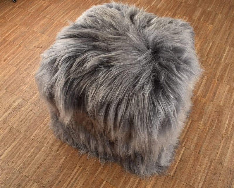 Hocker Ottomane Sitzwürfel Pouf aus Lammfell grau Holz Gestell 42 x 42 x 42 cm