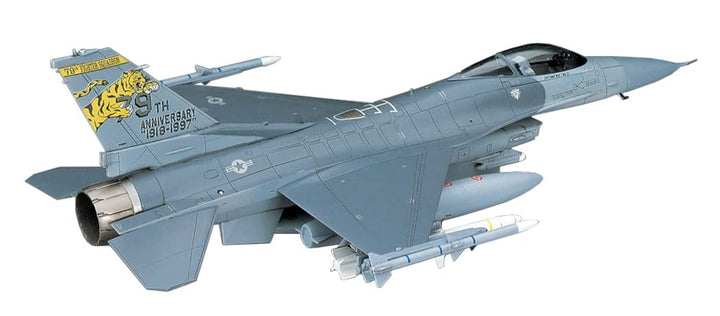 Hasegawa F-16C-J Block 50 1-72 by