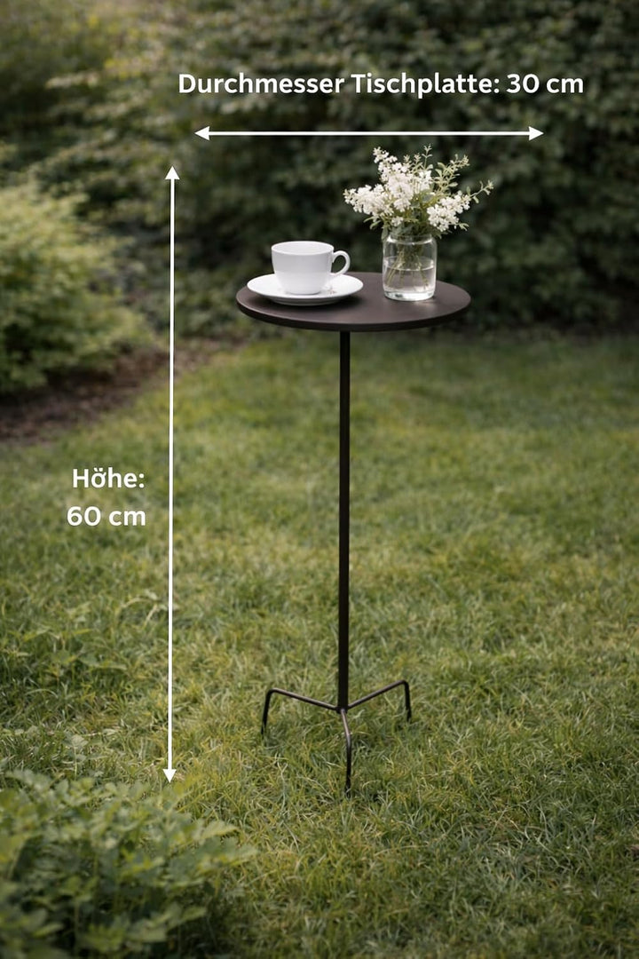 Bornhöft Gartenstecker Tisch Stecktisch für den Rasen Garten Gartenstecktisch Dekotisch Metall Rost