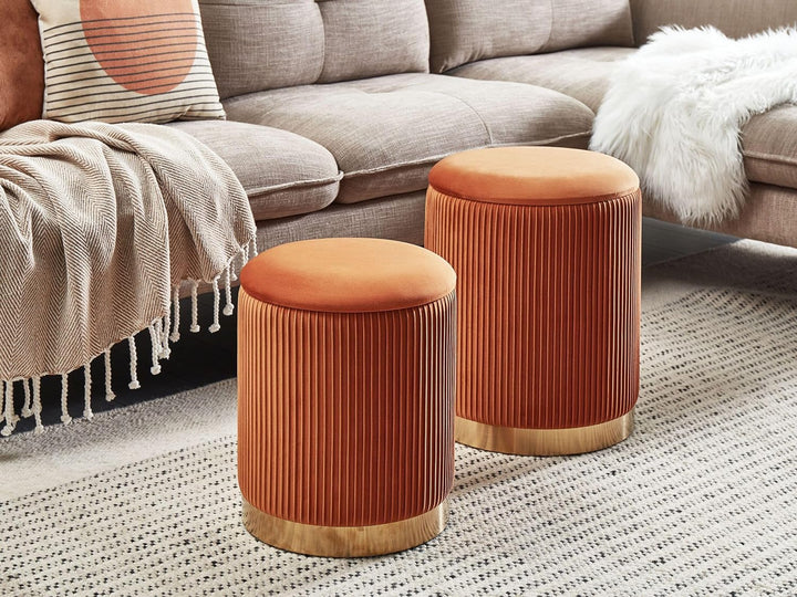 Runder Pouf im 2er Set aus Samt orange Ottoman Sitzpouf Rillen-Optik Miramar