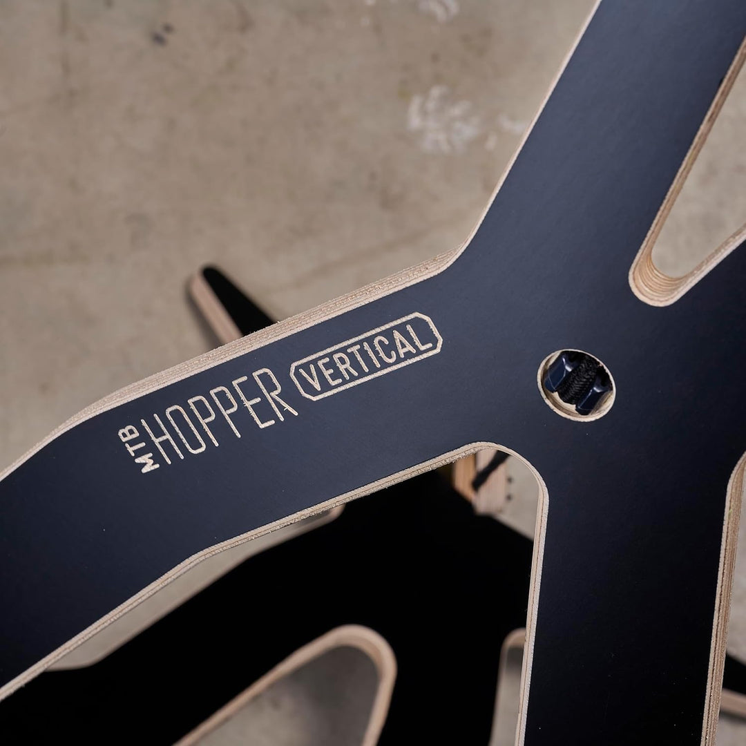 MTB Hopper Vertical Fahrradständer für den Innenbereich – Platzsparender Fahrradhalter für alle Arte