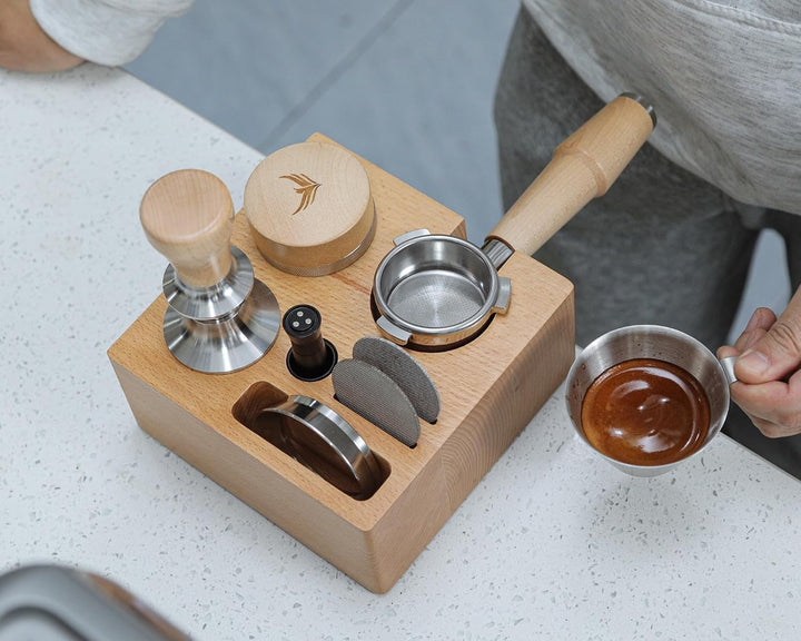 Espresso Tamperstation 58mm Buchenholz für E61, Gaggia, Rocket, Lelit, Profitec, ECM – 7-Fach Kaffee
