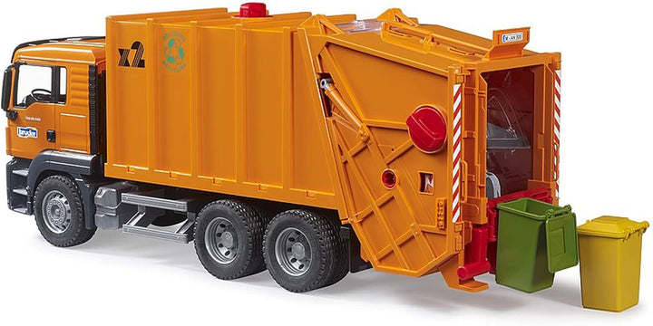 bruder 03760 - Man TGS Müll-LKW mit 2 Mülltonnen - 1:16 Fahrzeuge, Müllauto Spielzeug, Müllabfuhr, M