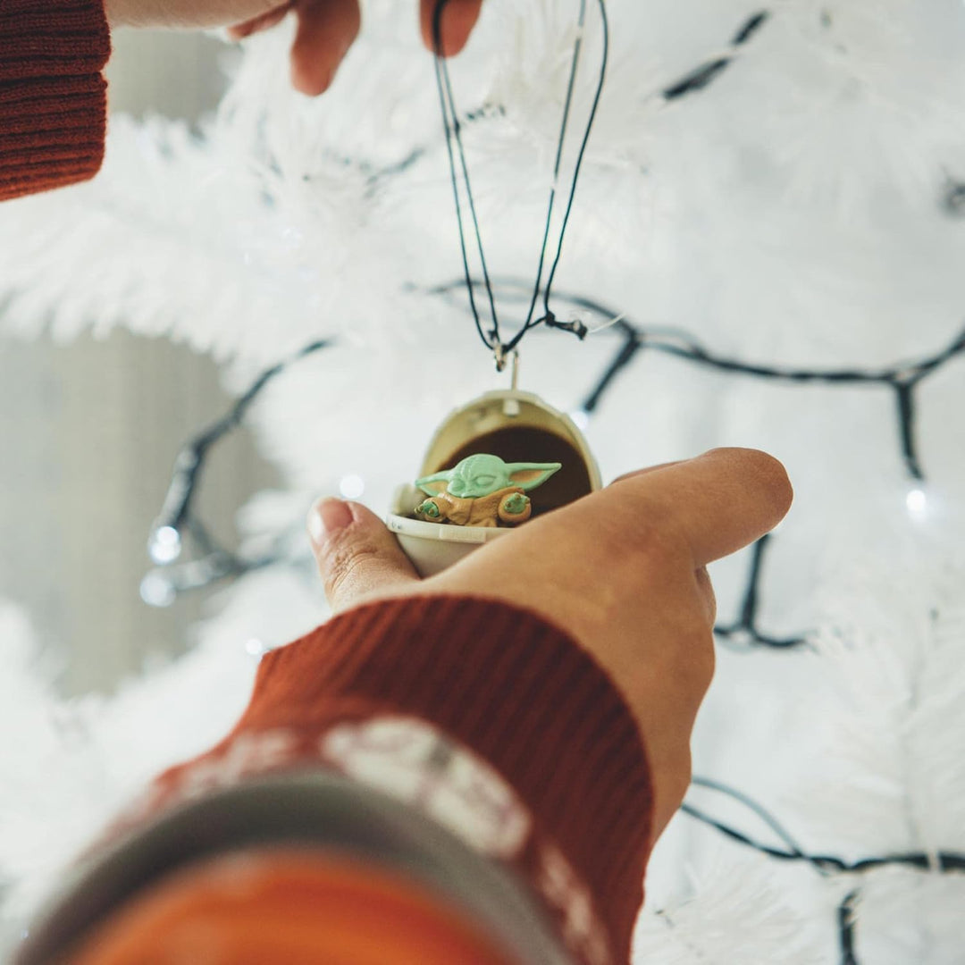 Numskull Offiziell Star Wars The Mandalorian Baby Yoda The Child 3D-Weihnachtsbaumschmuck - Violette