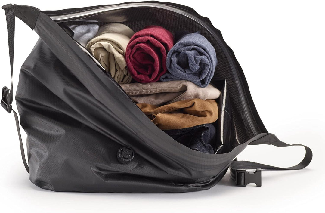 Gomatic Vacuum Bag L | keine Pumpe notwendig | Vakuum-Beutel für Rucksäcke & Koffer | Reise-Kompress