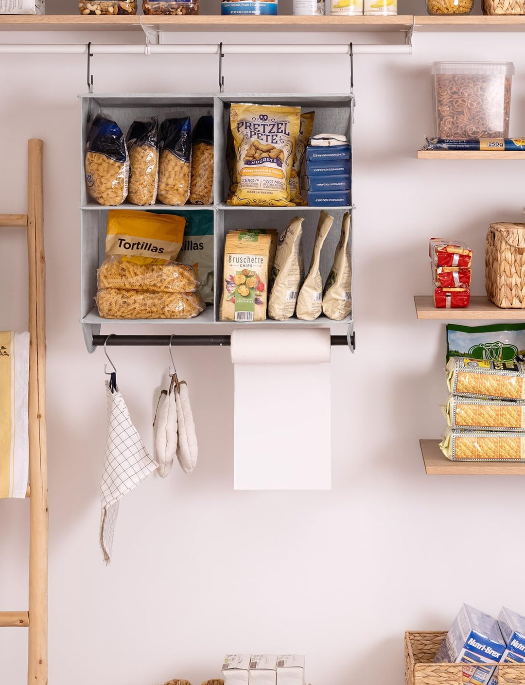 StorageWorks Hängeregal Kleiderschrank mit Metallstange, Hängeorganizer für Kleiderschrank, platzspa