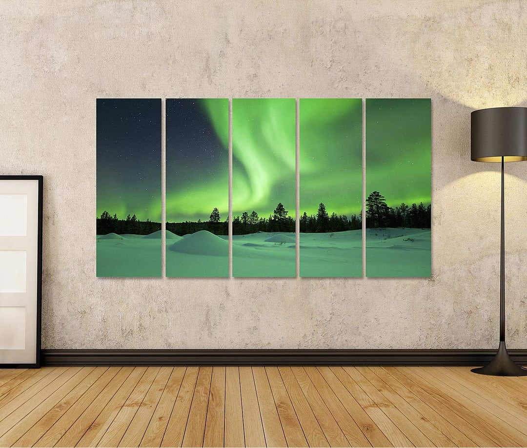 islandburner Bild auf Leinwand Spektakuläre Aurora Borealis (Nordlichter) Vrschneite Winterlandschaf