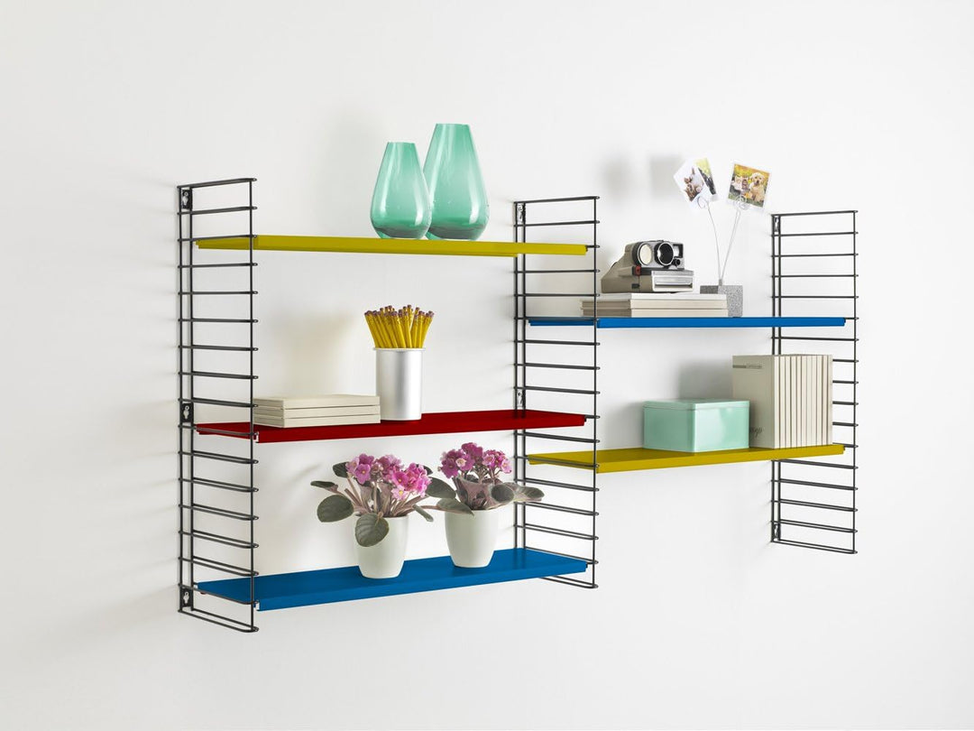 Tomado Zeitloses und modulares Wandregal, Metall, tricolor, 70x21x68 cm, Tricolor