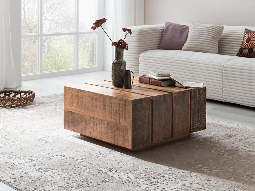 Woodkings Couchtisch Dakota | 70x70 aus rustikalem Massivholz | Balkentisch für das Wohnzimmer | Lan