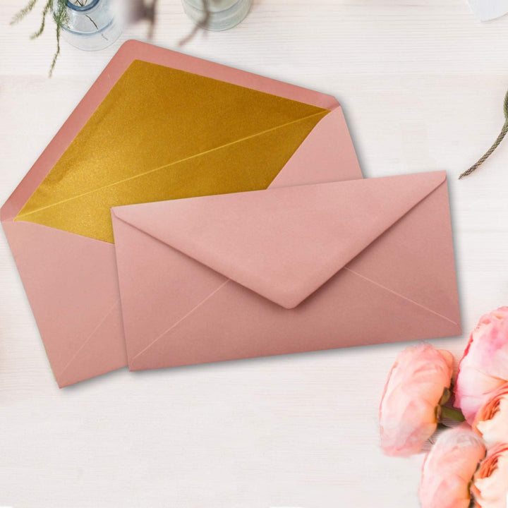 100 Brief-Umschläge DIN Lang - Altrosa (Rosa) mit Gold-Metallic Innen-Futter - 110 x 220 mm - Nasskl
