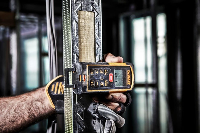 DeWalt Laser-Distanzmesser (635 nm, Laserklasse 2, für Längen-, Flächen- und Volumenmessung, in Mete