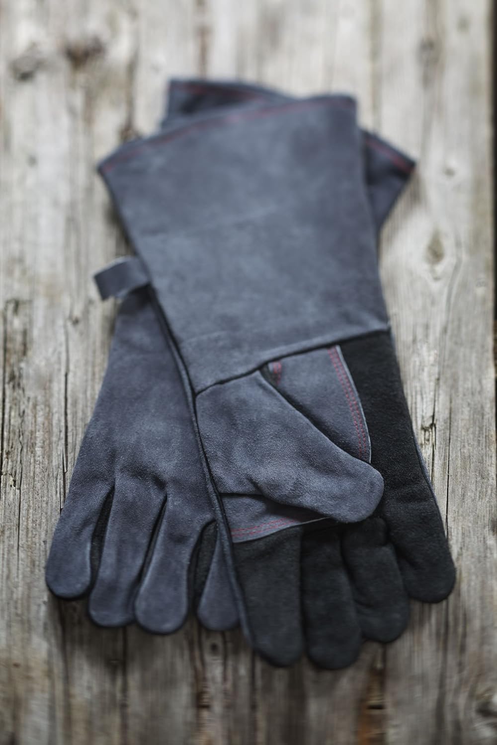 RÖSLE Barbecue-Set 3-tlg., Hochwertiges Grillset mit Leder-Grillhandschuhe, BBQ-Wender, Grillzange 4