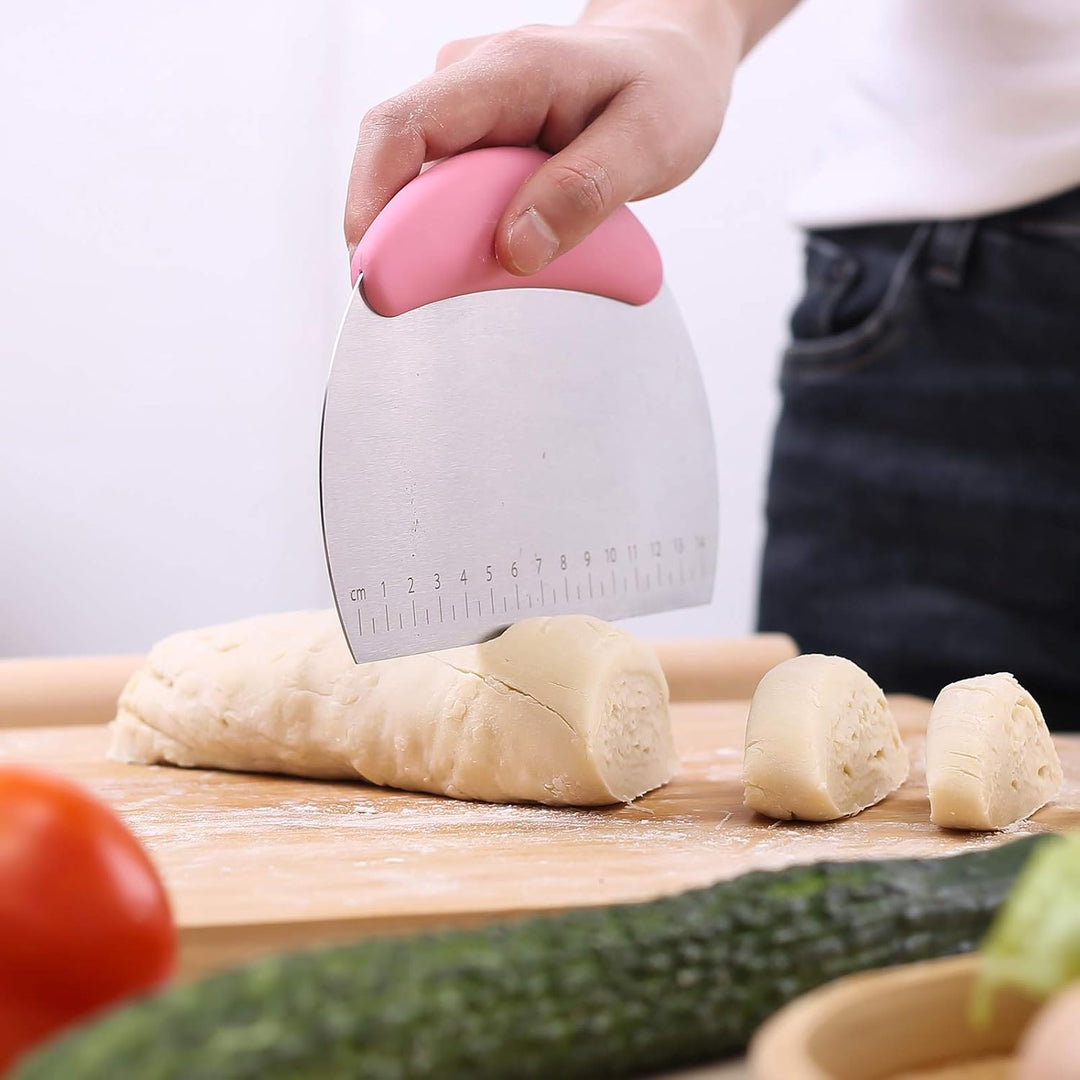 1 Stück Teigschaber Zerkleinerer/Edelstahl Teigschaber Cutter mit ergonomischem Gummi Anti-Rutsch-Gr