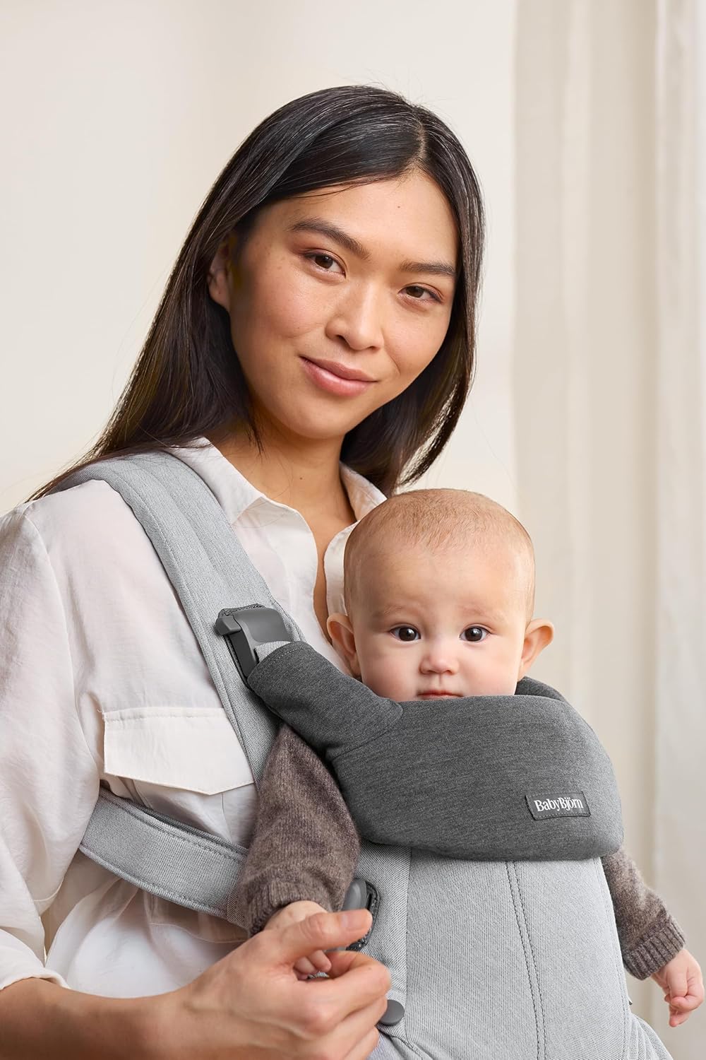 BabyBjörn Lätzchen für Babytrage Harmony, Jersey, Dunkelgrau Lätzchen für Babytrage Harmony Dunkelgr