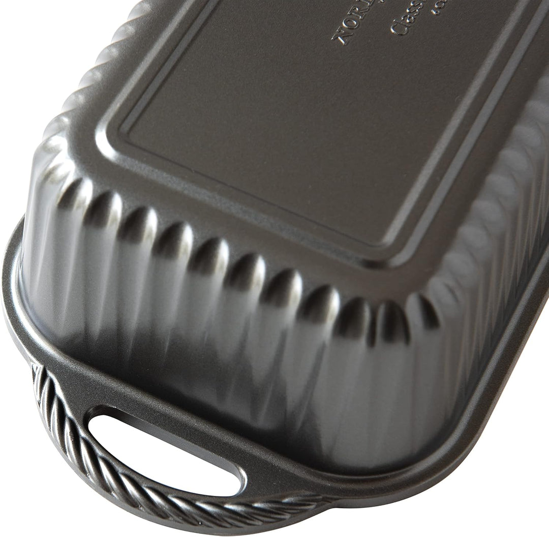 Nordic Ware Klassische Kastenform Graphit