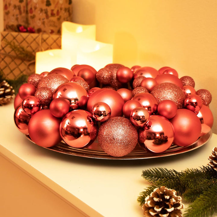 com-four® Türkranz Weihnachten - Adventskranz mit verschiedenen Christbaumkugeln in schönen Farben Ø