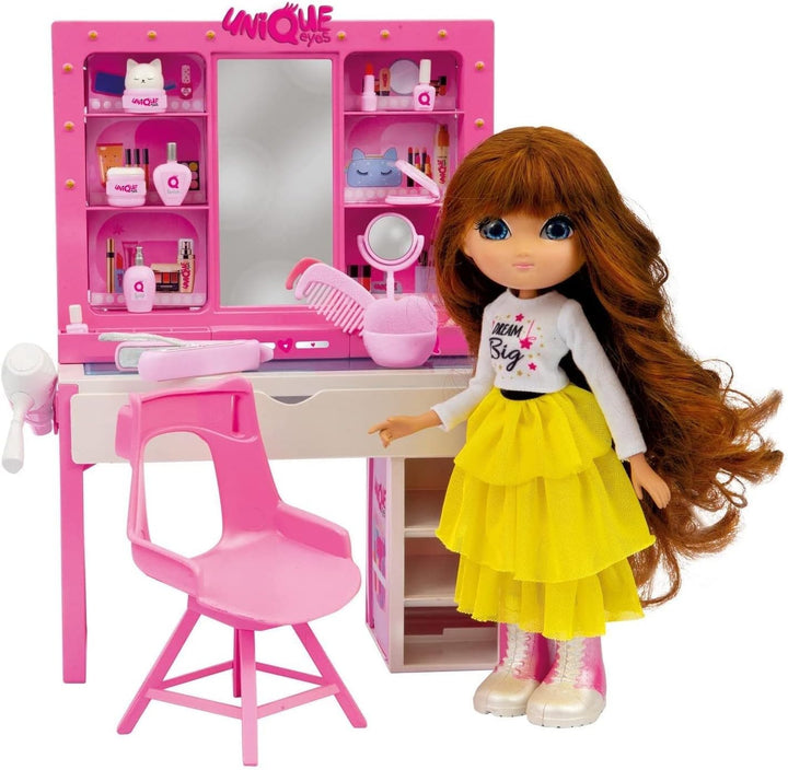 Unique Eyes Beauty Day Spielset mit Puppe