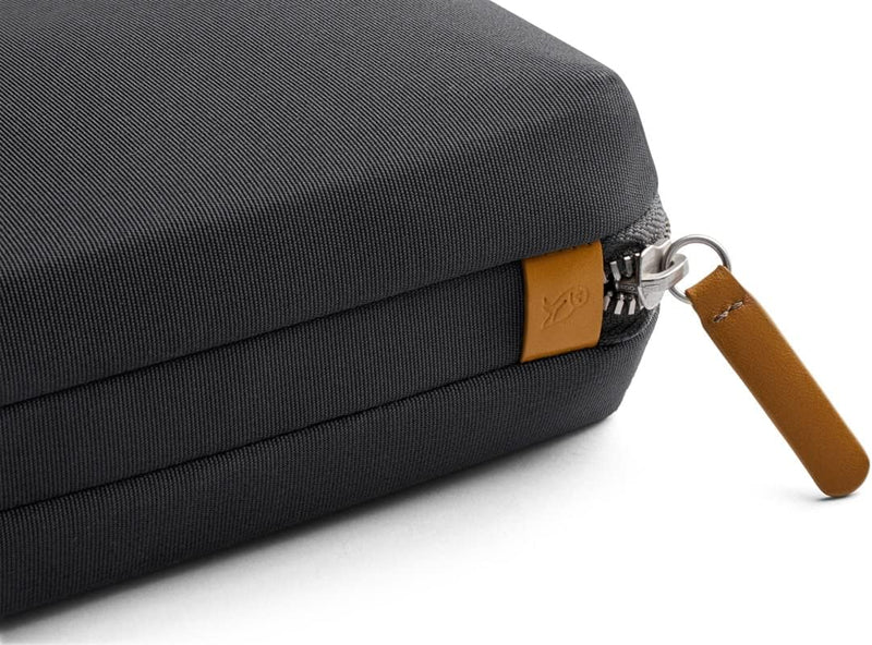 Bellroy Tech Kit, Etui mit Reissverschluss für Tech Accessoires (Akku, Ladegerät, Kabel, Kopfhörer)