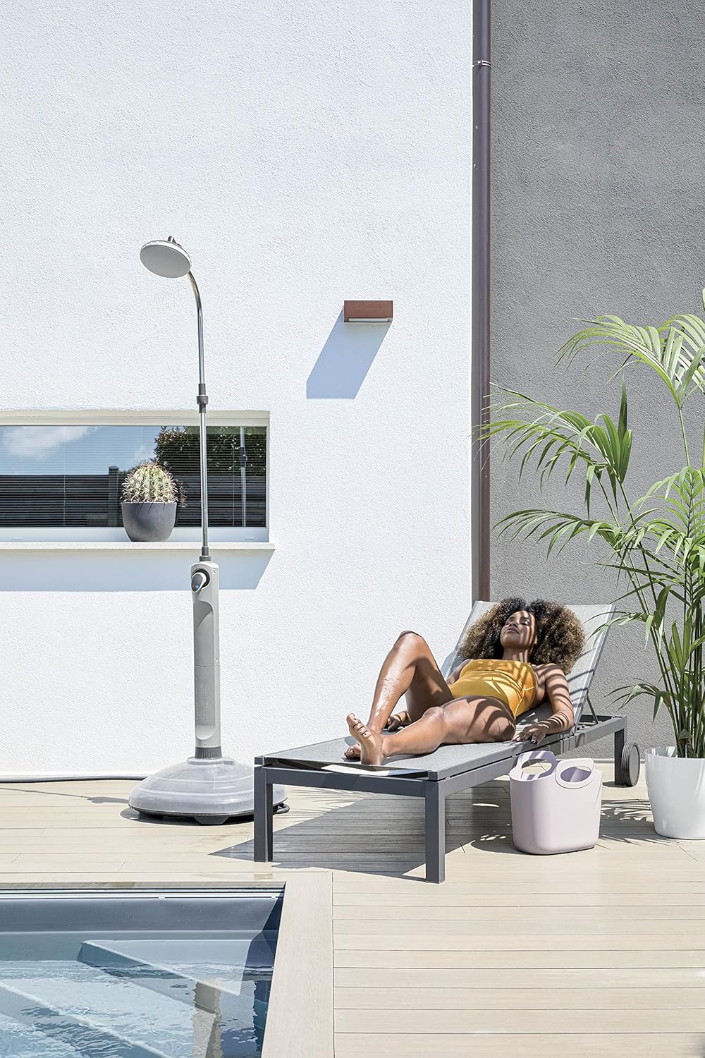 G.F. SRL Solardusche Sunny Niagara Gartendusche für den Aussenbereich, ideal auch im Urlaub und Camp