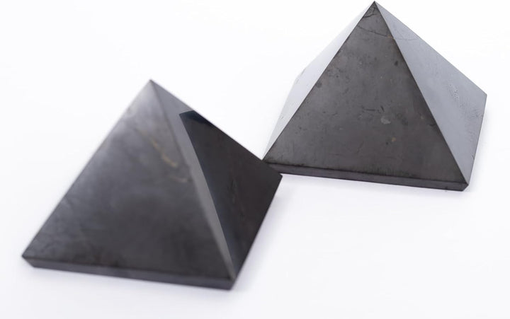 Igox 2X Schungit Pyramide Poliert Steine - Schwarze Mineralsteine für Dekoration & Meditation (3 Zen