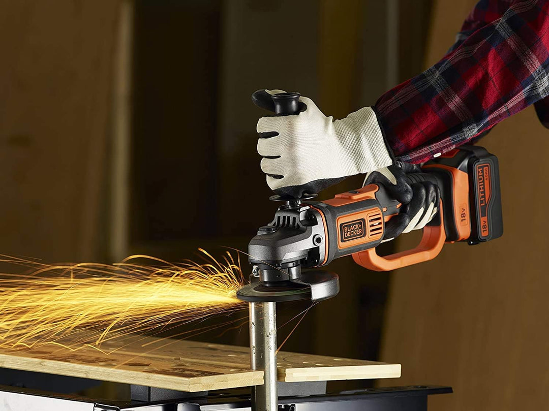 Black+Decker BCG720M1 Akku Winkelschleifer, 18 V