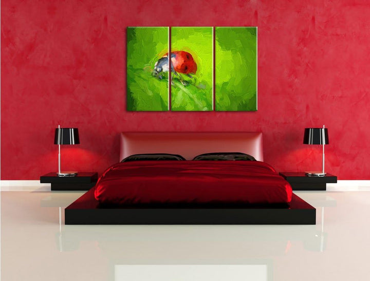 Pixxprint Kleiner Marienkäfer auf Blatt / 3-Teilig/Gesamtmass 120cm Leinwandbild bespannt auf Holzra