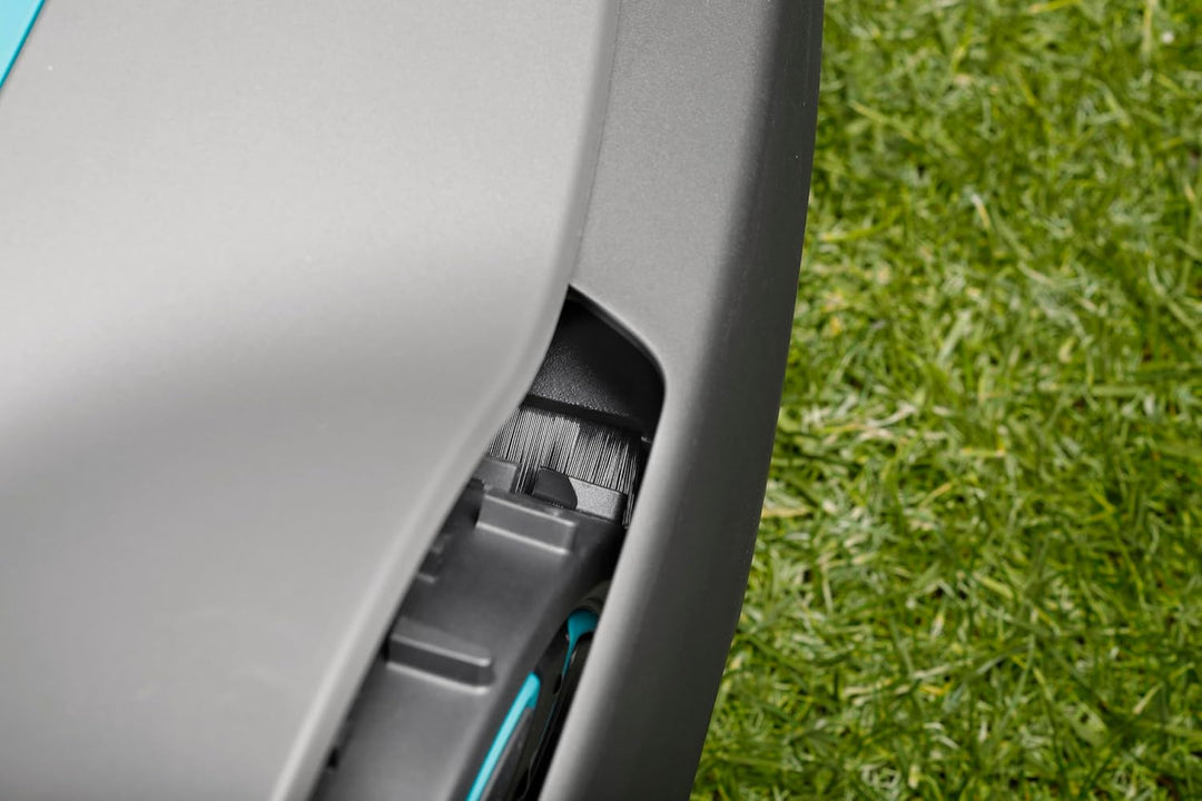 Gardena Radbürsten: Dauerhafte Reinigung der Räder für Ihren Mähroboter, kompatibel mit SILENO city,