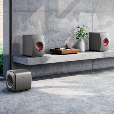 KEF KC62 Leistungsstarker Aktiver Subwoofer | Titan | 1000 Watt, Titan