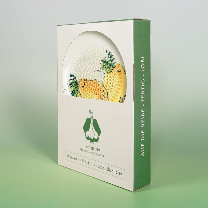 Evergrate® Keramikreibe Melissa mit Geschenkbox – mit Reibe, Knoblauchschäler, Rezeptheft & Pinsel –