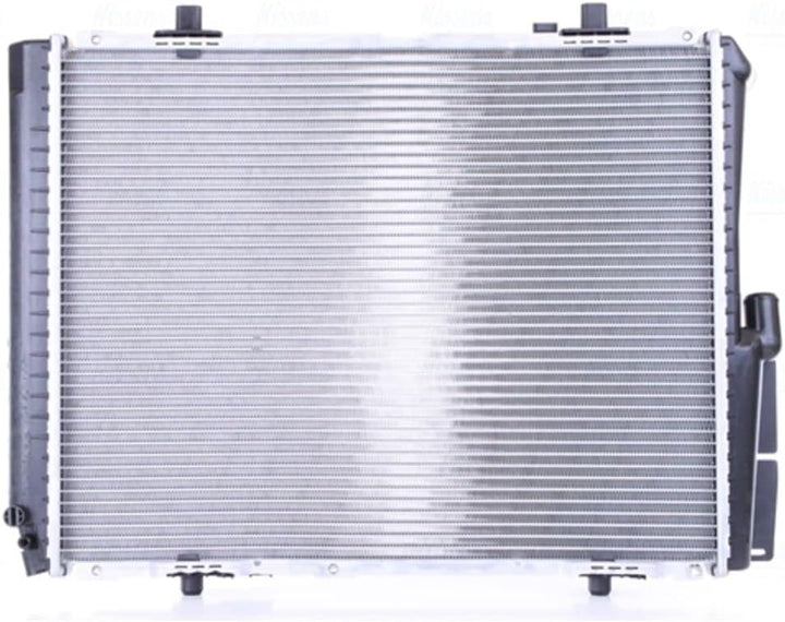 Nissens 62582A Kühler, Motorkühlung