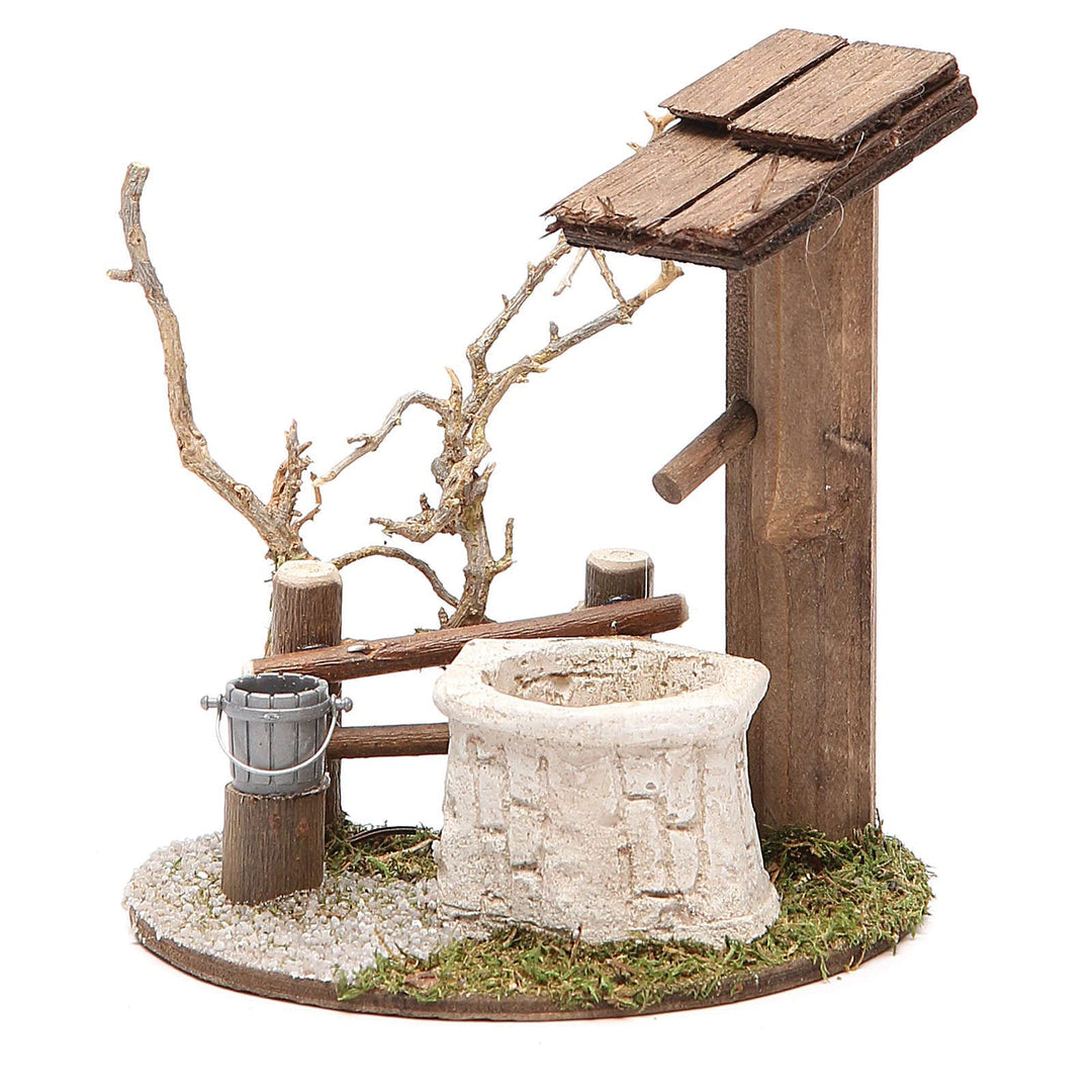 Brunnen mit Bäumchen 10x7x11cm für Krippe