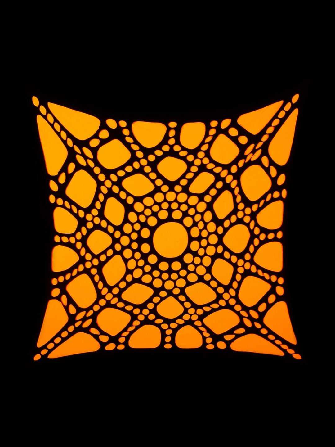 PSYWORK Schwarzlicht Segel Spandex | 3D Neon Spiderweb Black | Orange | 3 x 3m | UV-aktiv | Leuchten