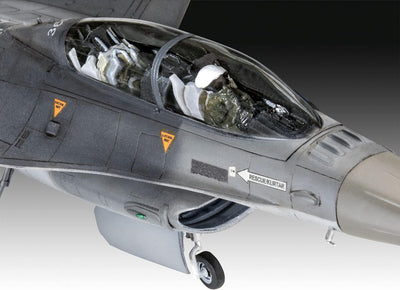 Revell 63844 Model Set Lockheed Martin F-16D Tigermeet 2014, Modellflugzeug zum Selberbauen 1,72, 21