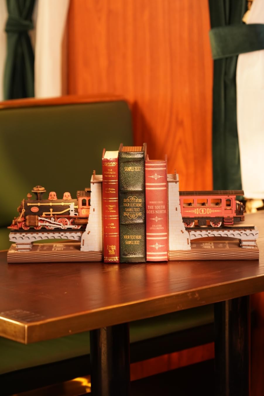 Rolife Book Nook Kit für Erwachsene Bookend DIY Miniature House für Buchstütze Bibliothek Bücherrega