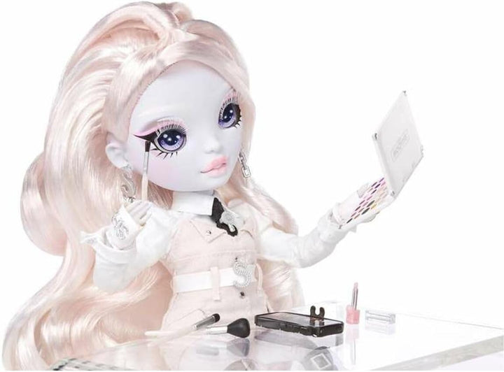 SHADOW HIGH Rainbow High Karla CHOUPETTE - Rosa Modepuppe mit modischem Outfit und mehr als 10 bunte