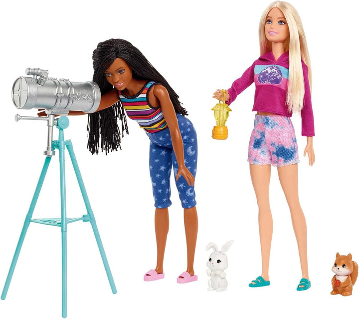 Barbie HGC18 - Barbie „Abenteuer zu zweit“ Camping-Spielset mit Zelt, 2 Barbie-Puppen und 20 Zubehör