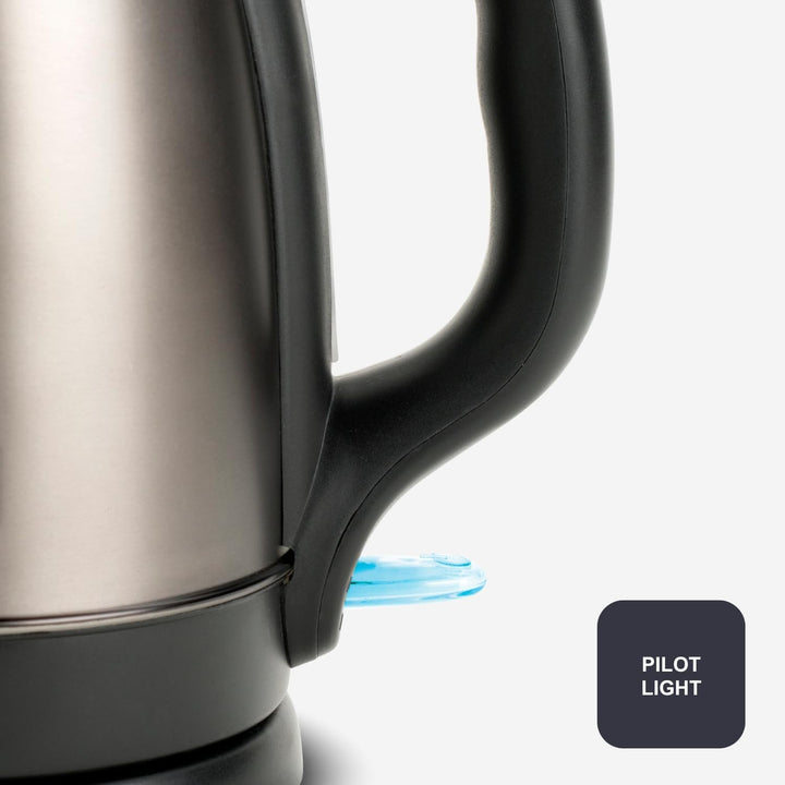 BLACK+DECKER Wasserkocher | BXKE2202E | 2200W | 1.2L | 360°C drehbare Basis | Geeignet für Linkshänd