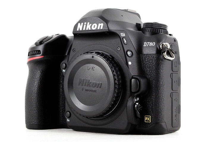Nikon D780 Vollformat Digital SLR Kamera (24,5 MP, 4K UHD Video incl. Zeitlupenfunktion, EXPEED 6-Pr