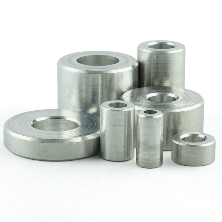 Eisenwaren2000 |M8 Distanzhülse aus Alu - Ø aussen: 15 mm; Ø innen: 9 mm; Länge: 5 mm - (50 Stück) A