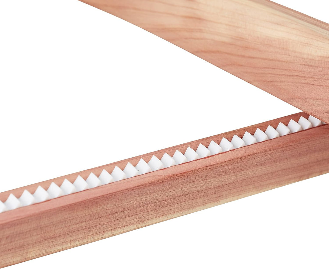 Relaxdays 50 x Anzugbügel Zedernholz, Mottenschutz, rutschfest & stabil, breite Kleiderbügel mit Ste