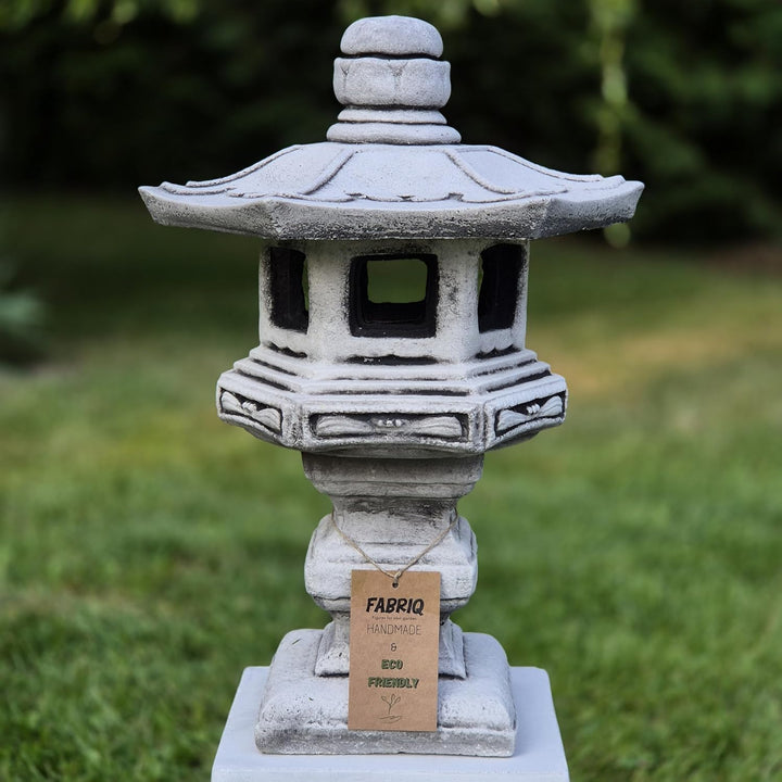 FABRIQ Japanische Laterne Yukimi-Doro 42 cm – Schwarz – Frostbeständige Steinlampe – Asiatische Gart