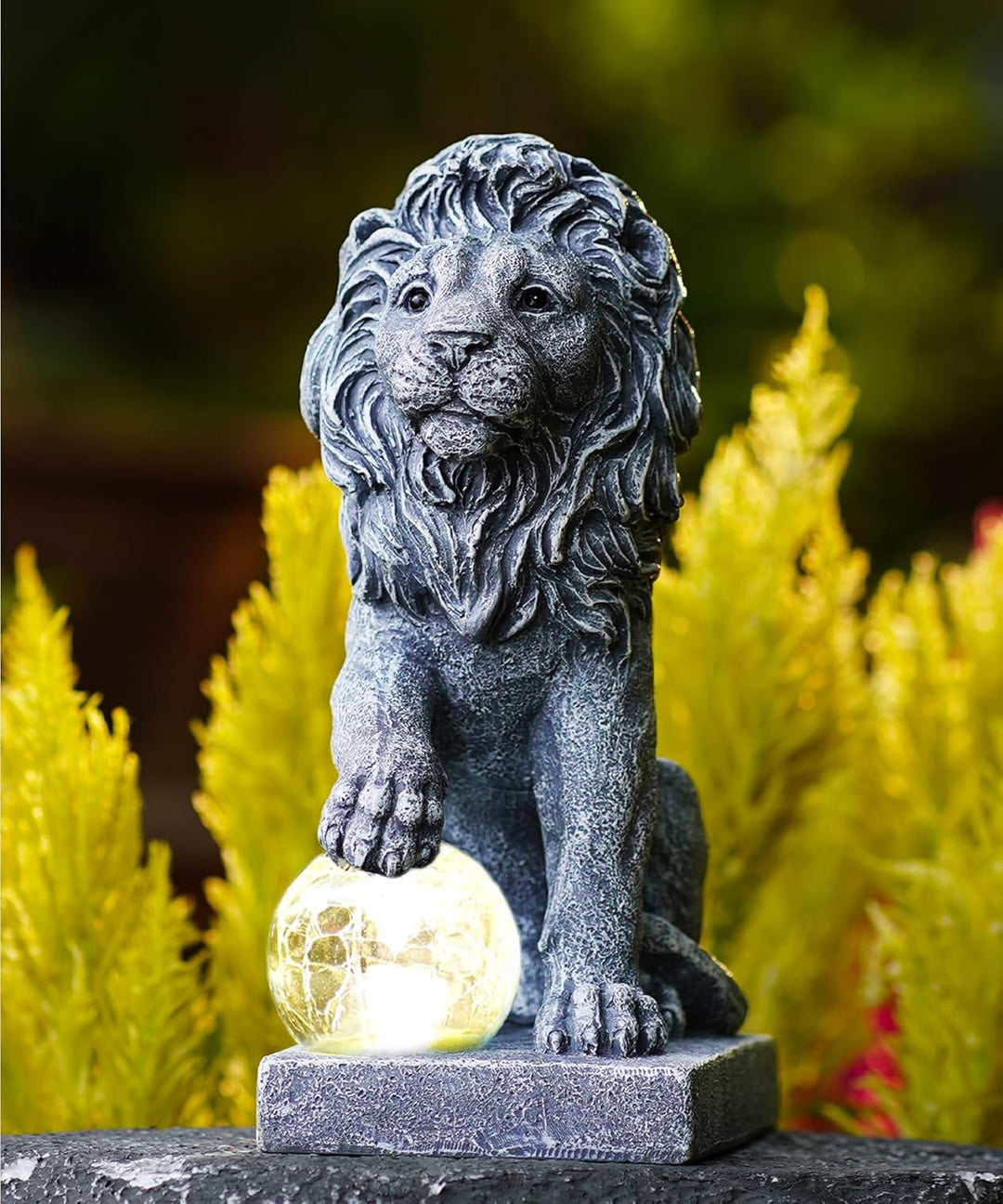 Yeomoo Löwen Figuren Deko mit Solarlampen Kugel Gartendeko - Löwe Solar Deko für Aussen Garten Lowe