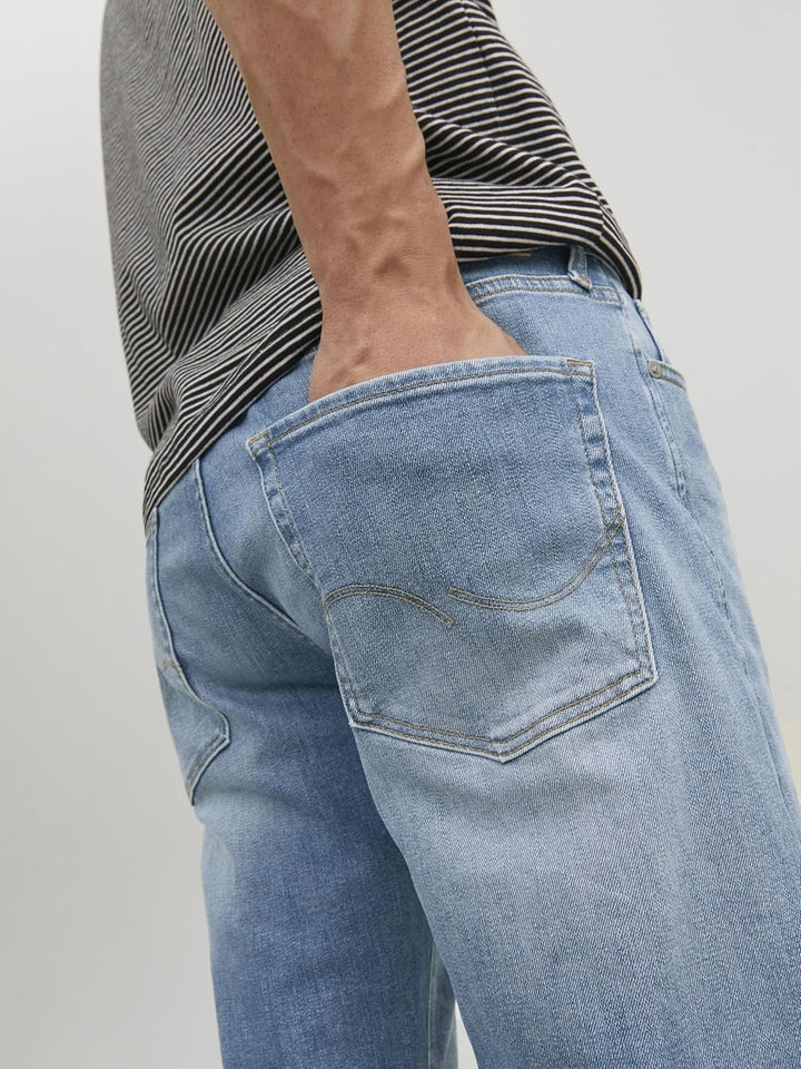 JACK &amp; JONES Male Tapered Fit Jeans JJIMIKE JJORIGINAL JOS 011 NOOS Tapered Fit Jeans 27W / 30L Blue