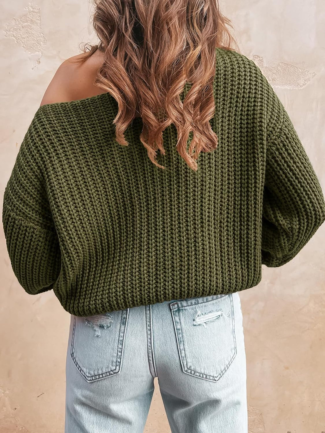 CUPSHE Damen Strickpullover Mock Neck One Shoulder Langarm Zopfmuster Grobstrick Schulterfreier Pull