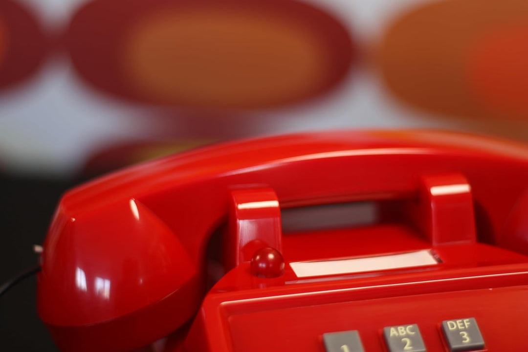 Opis PushMeFon Mobile 4G - Retro Tischhandy für 4G/5G Netze mit Voice Over LTE in Form eines achzige