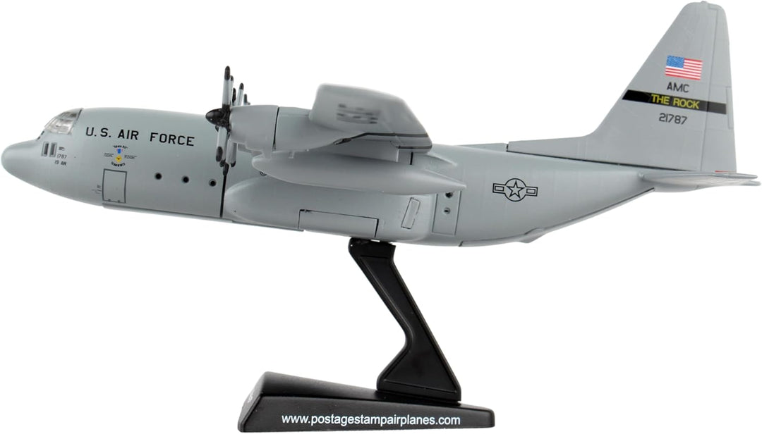 Daron Worldwide Trading Postage Stamp USAF C-130 1/200 Spare 617 Airplane Model