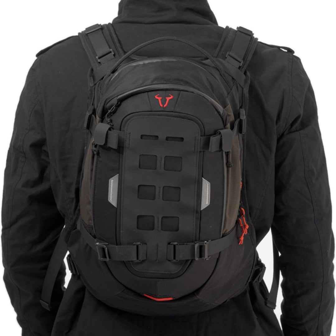 PRO Cosmo Backpack 16l. Black/Anthracite.