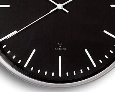 Maul Funkwanduhr MAULfly Ø 30cm | Wanduhr aus Mineralglas | automatische Zeiteinstellung | schmaler